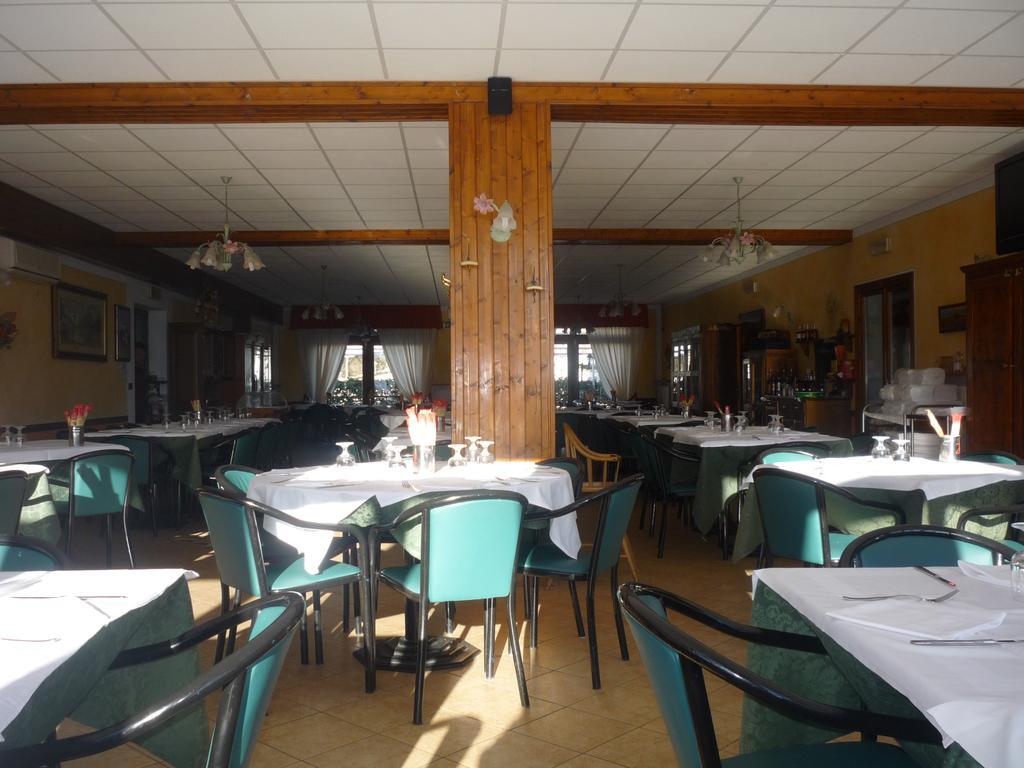 Mamma Teresa Hotel Sestola Exterior photo
